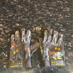Under Armour Multicolor Camo Gloves with Yellow Accents